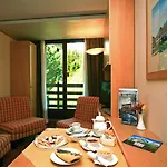Hotel Les Jumeaux