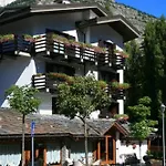Les Jumeaux Hotel Courmayeur