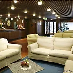 Les Jumeaux Hotel