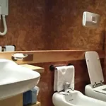 Les Jumeaux Hotel