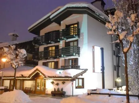 Les Jumeaux Courmayeur