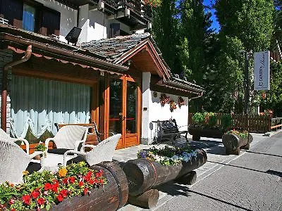 Les Jumeaux Hotel Courmayeur
