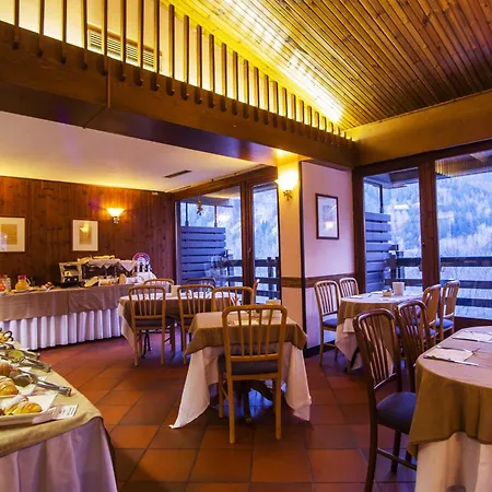 레 주미유 쿠르마외르 쿠르마예