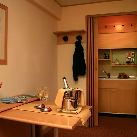 Les Jumeaux Otel Courmayeur