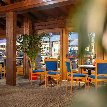 Otel Les Jumeaux Courmayeur