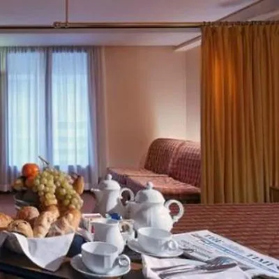 Hotel Les Jumeaux 4*