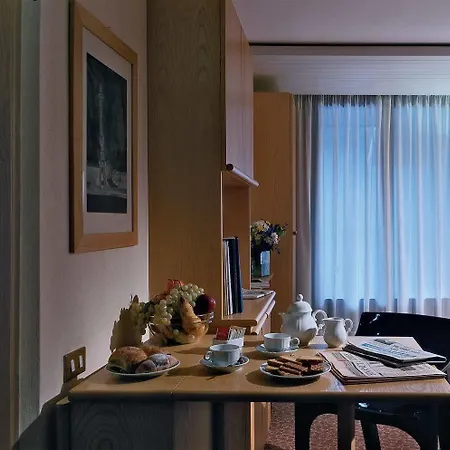 Les Jumeaux 4* Курмайор