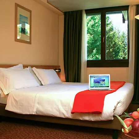 Les Jumeaux 4* Курмайор