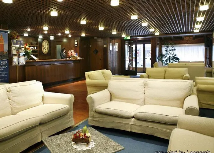 Les Jumeaux Отель