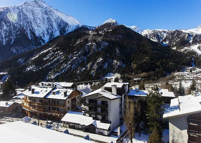 Les Jumeaux Hotel 3*